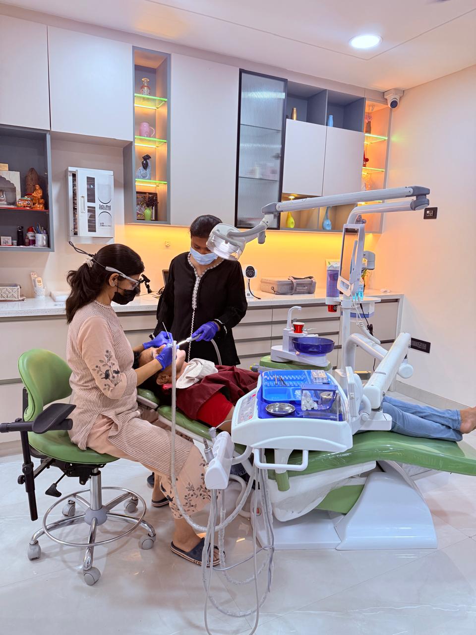 Modern dental chair at Partani Clinic